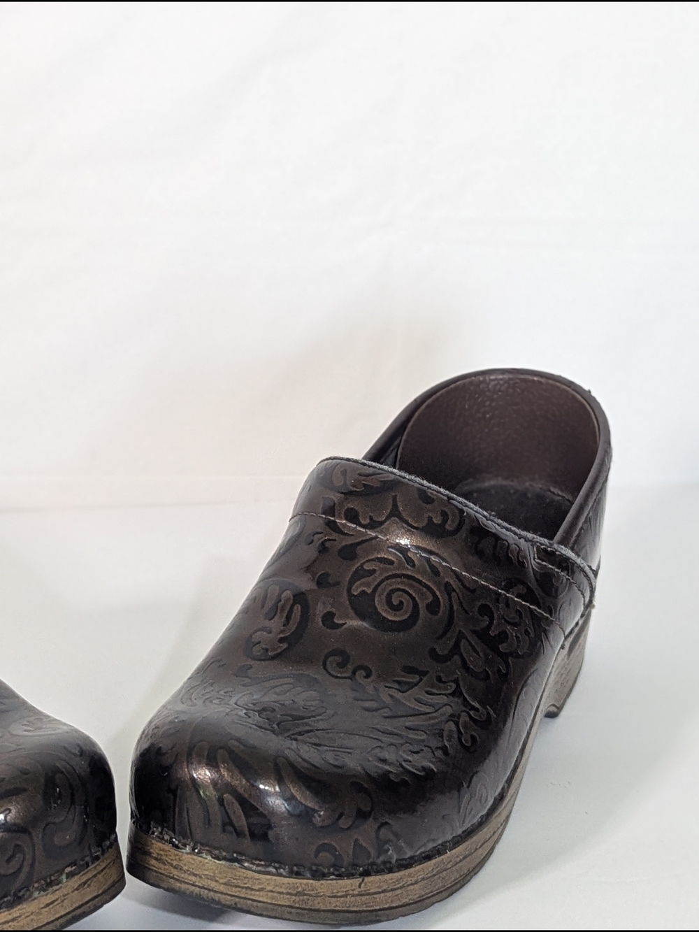 Dansko Professional Tooled Leather Clogs Womens EU 38 Brown Floral Slip Resistan - Picture 3 of 13